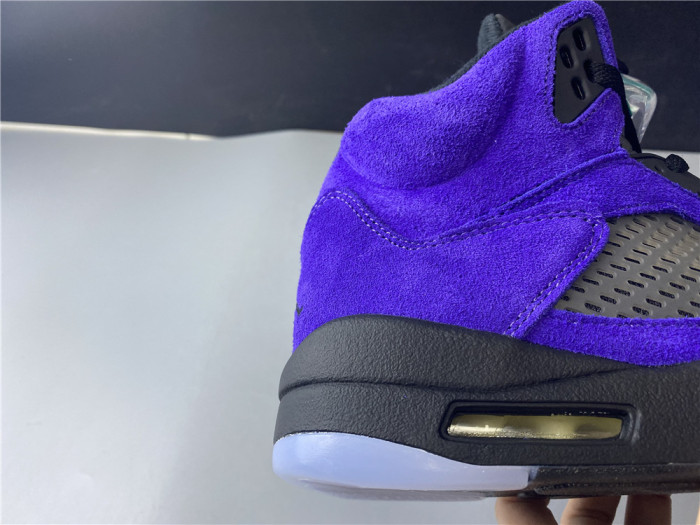 Brenndasneakers Air Jordan 5 Alternate Grape 136027-500