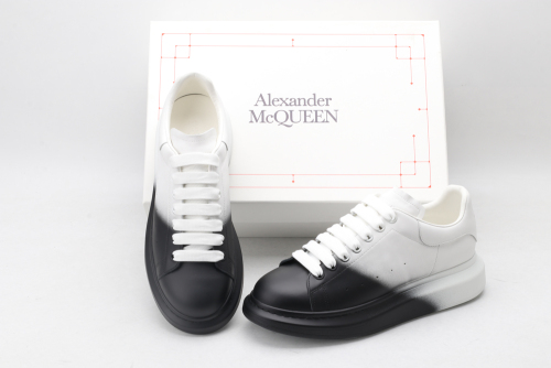 Brenndasneakers A*exander M*queen Sneaker