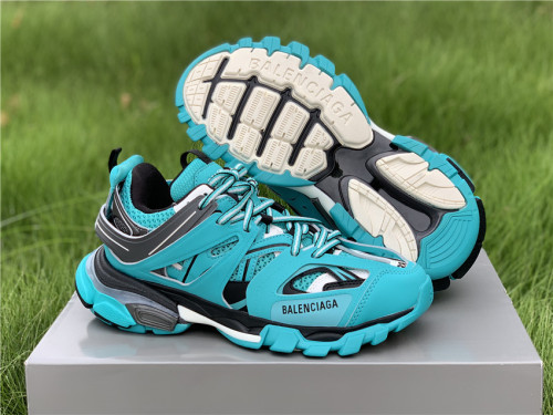 Brenndasneakers B*lenciaga