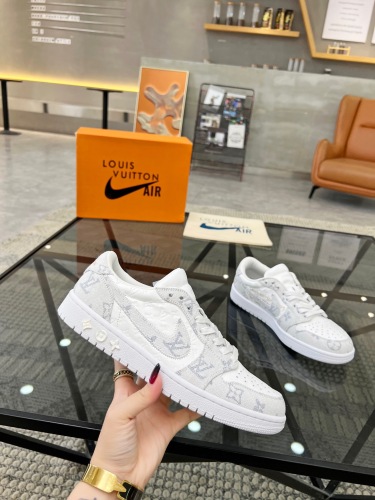 Men L*ouis V*uitton x NIKE Sneakers ( high-end)