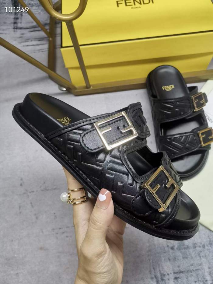 Women Men F*endi Top Sandals （ Brenndasneakers）