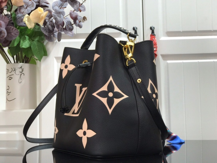 Brenndasneakers L*ouis V*uitton Bag Top Quality 26*26*17.5cm