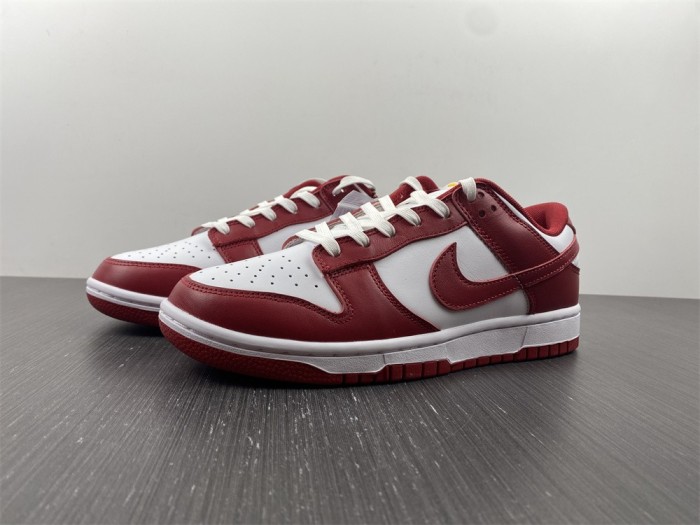 from Brenndasneakers Nike SB Dunk Low Gym Red DD1391-602