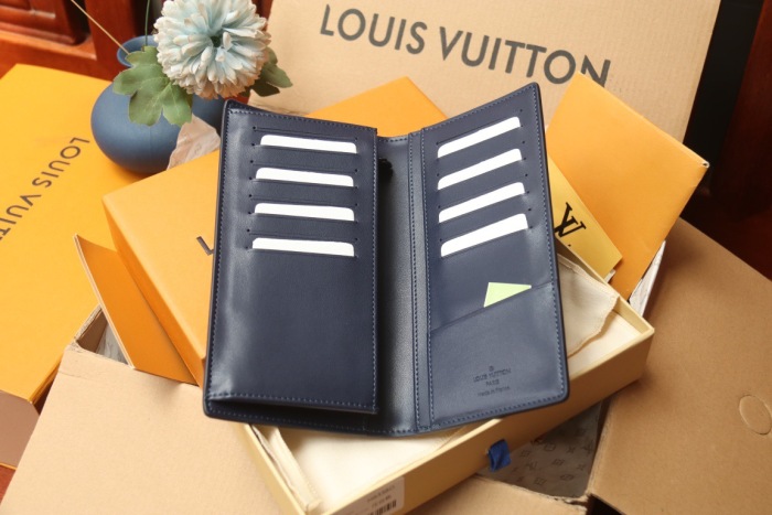 L*ouis V*uitton Top Bag (Breendasneakers)