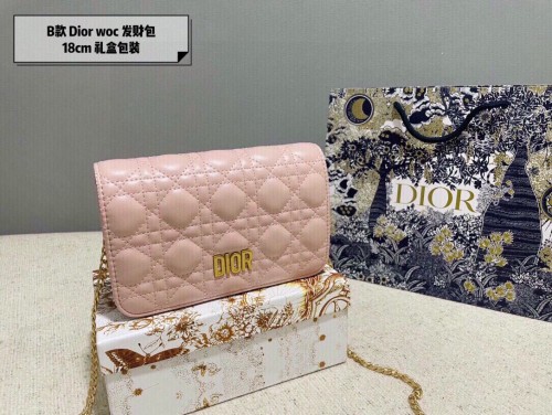 DIOR Woc Chain Bag Dior's photocopied ancient flower pattern