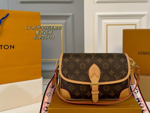 LV Louis Vuitton Diane Vintage Baguette Bag 💕