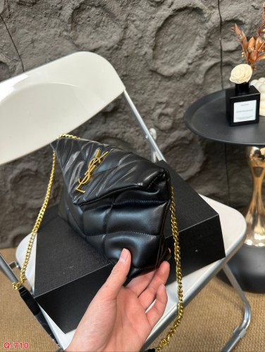YSL Saint Laurent Cloud Bag Underarm Bag, Comes with a Doll Pendant as a Gift