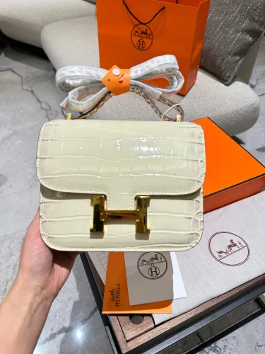 Crocodile patterned cowhide Hermes Constance19 series
