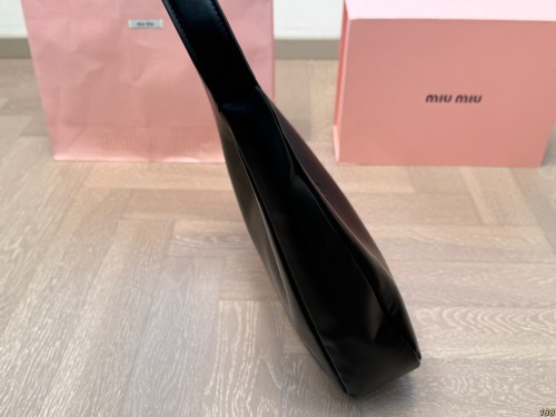 MIUMIU Miu Miu underarm bag