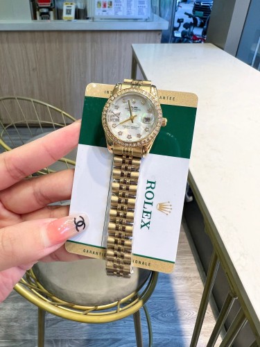 Rolex 28mm exquisite small watch with spiral back cover and diamond dial, women's pentagram