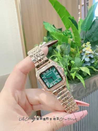 Cartier Cheetah watch, new Roman dial gorgeous and unrestrained, diamond dial gold strap
