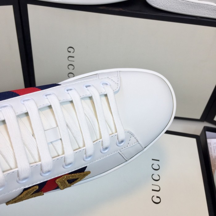 Gucci Classic explosive models small bee white shoes Hundred casual shoes board shoes Couple models