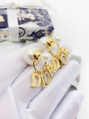 Di0r New Di0r Letter Stud Earrings