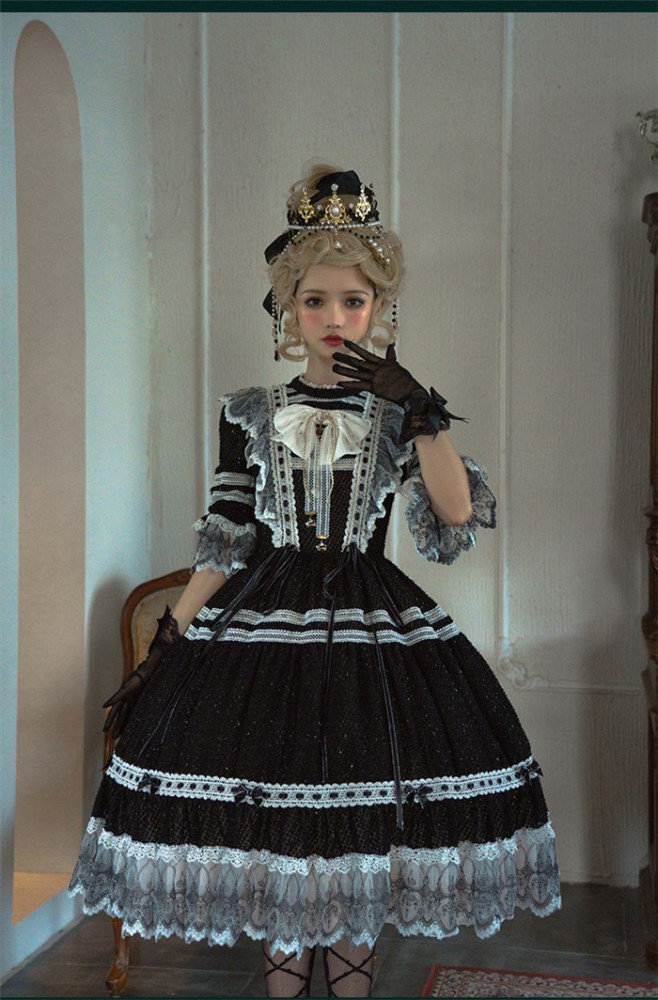 US$ 117.99 - Himesama Holiday -Taboo Heartbeat- Classic Lolita OP Dress -  m.lolitaknot.com