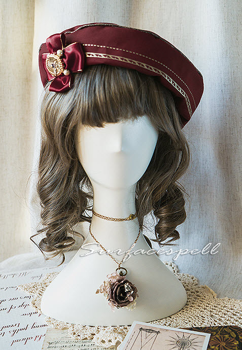 Surface Spell -Unfinished Book- Classic Vintage Lolita Beret