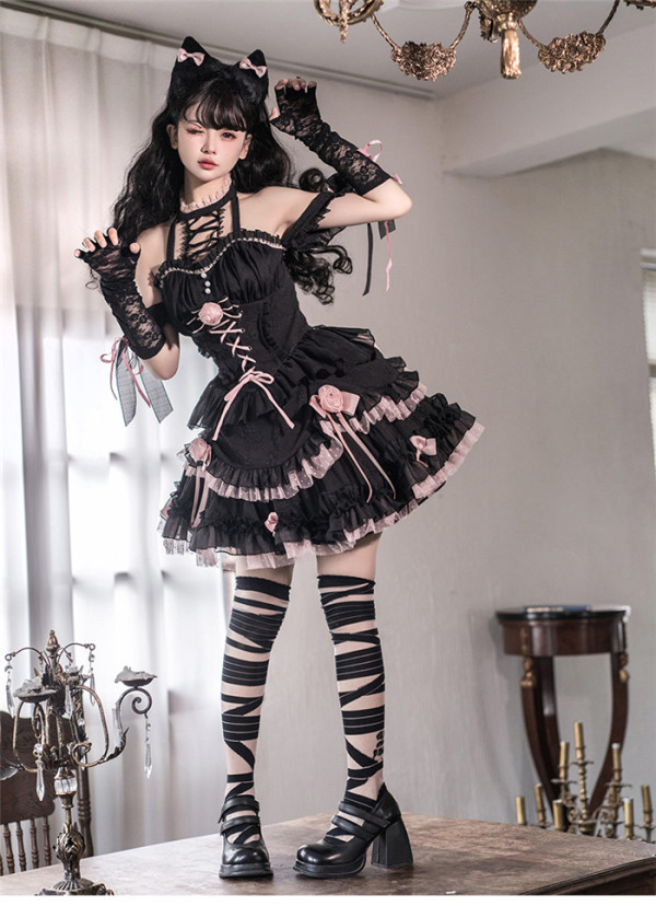 Annie Parcel -Midnight Roses- Sweet Gothic Lolita JSK