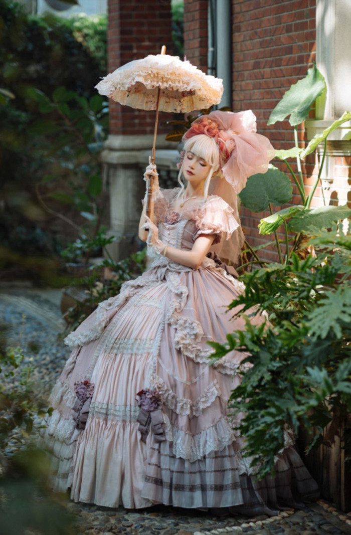 US$ 334.99 - Toothcat -The Moon Over Rambling Rose- Classic Rococo