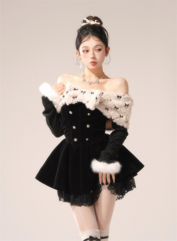 Sweet Kawaii Cute Sexy Long Sleeves One-shoulder Lace Dress
