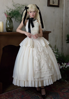 Liberty Letterhead - Elegant Embroidery Classic Lolita JSK