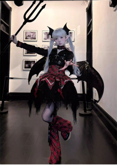 Xiaoxin -Y2K Rock Street Punk Lolita Strapless Topwear and Skirt Set, Bolero, Blouse and Accessories