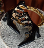 Just About Comfort - Retro England Victorian Pointed Toe Hollowed-out Short Ankle Length Classic Lolita Boots