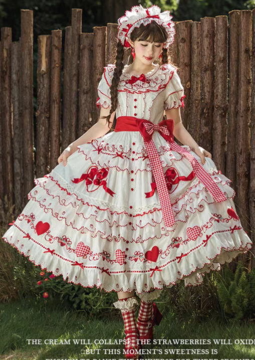 Flowers and Pearl Box - Picnic Strawberry - Gorgeous Cute Sweet Lolita OP Dress