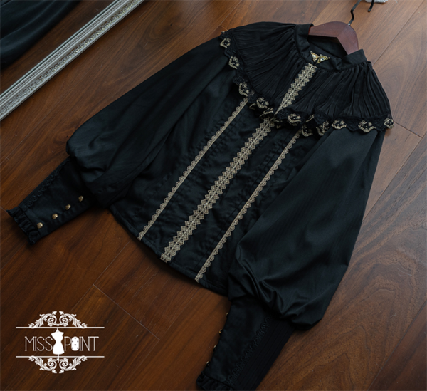 Miss Cube -Blood Night Lampbearer- Retro Vintage Gothic Classic Lolita Blouse (Version I)