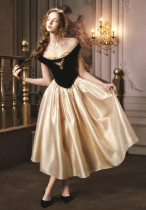 LaceMade -Golden Eagle Goddess- Retro Vintage French Off the Shoulder Casual Classic Lolita Corset Topwear, Skirt and Brooch