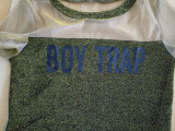 Fashionable Personality  BOY TRAP  Letter Printed T-Shirt