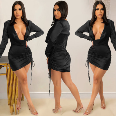 Solid Color Deep V Long Sleeve Pleated Lace Dress