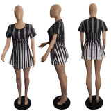 Fashionable Waist Short-sleeved Round Neck Striped Dress
