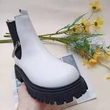 Fashionable And Comfortable Flat PU Leather Boots