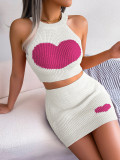 Casual Love Contrast Color Navel-Based Top and Hip Skirt Suit