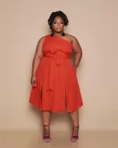 Fashion Slanted Shoulder Solid Color Slit Plus Size Dress