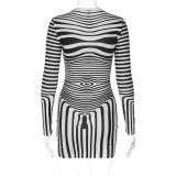 Trendy Stripe Vertigo Print Long Sleeve Short Dress