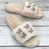 2024 Fashion Large Size Furry Slippers