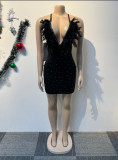 Black Sexy Permed Diamond Feather V-Neck Backless Slim Dress