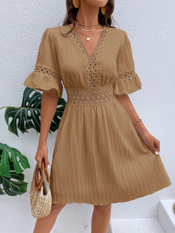 Khak Fashionable Patchwork Lace V-neck Waist Dress