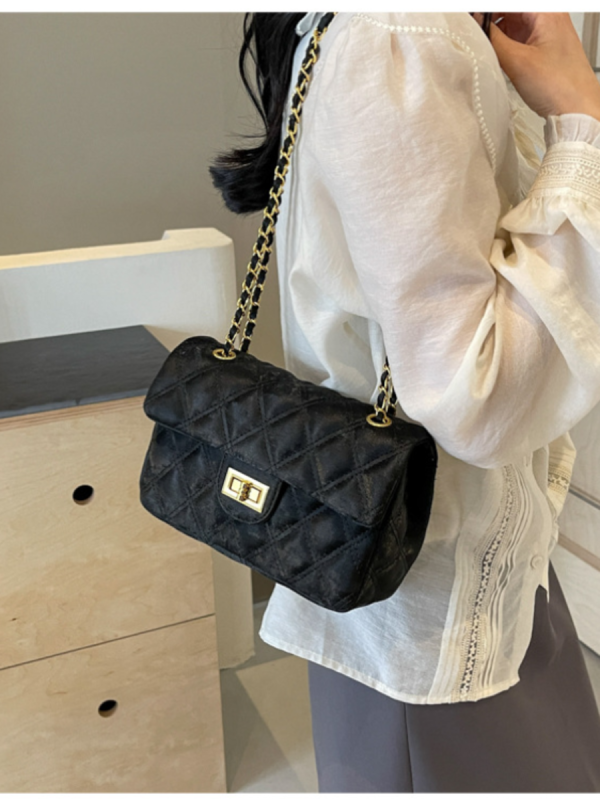Black Chain Soft Leather Fashionable Versatile Shoulder Bag Messenger Bag