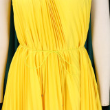 Yellow Sexy Pleated Sloping Shoulder Strappy Dress