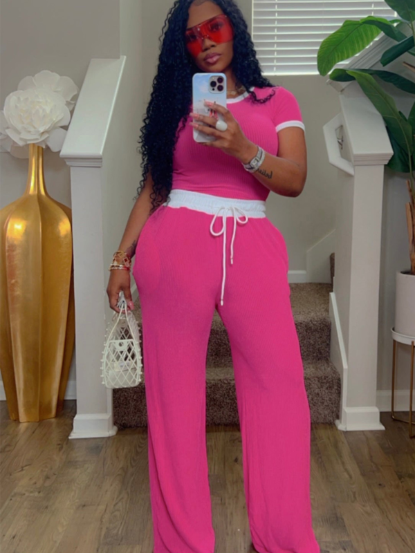 Rose Red Ribbed Contrast Color Stitching Round Neck Short-Sleeved Trousers Two-Piece Set
