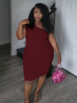 Wine Red Sexy Oblique Collar Solid Color Slim Hip Dress