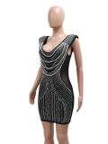 Black Deep V-Neck Sleeveless Permed Diamond Exposed Back Hip Dress