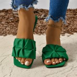 Summer New Pleated Flip-Flops Flat Large Size Sandals