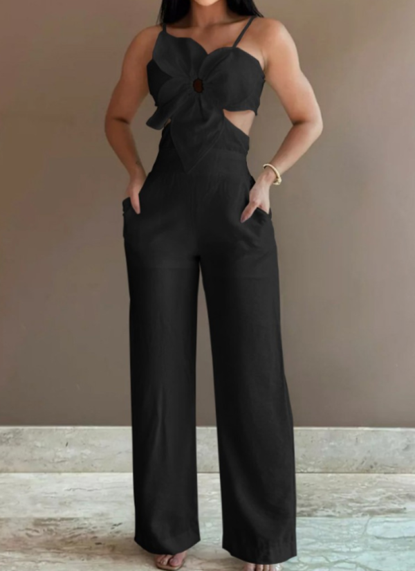 Sexy Three-dimensional Flower Suspender Jumpsuit