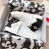 Fashion Arrow Sports Canvas Couple Casual Shoes
