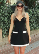 Contrast Color Suspender Low-cut Slim-cut High-waisted Dress
