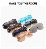 New Lion Head One-Piece Sunglasses Large Frame Sunglasses Women's Hollow Glasses