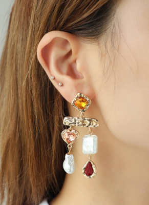 Baroque Pearl Asymmetrical Earrings