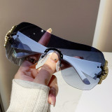 Spice Girl Sunglasses with Diamond-studded Rimless Edges